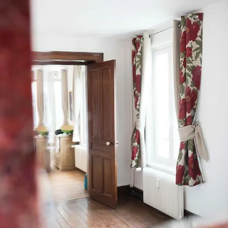 Le à Pied Et Son Parking Privé Étretat